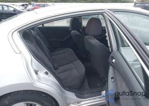 2007 Nissan Altima 2.5 S из США, поврежденный, VIN 1N4AL21E37C134002